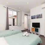 Appartement Le Lux, Moderne - Garage - Terrasse - Clim *