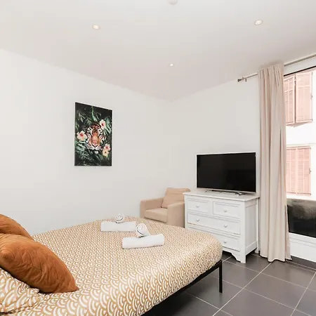 Apartamento Le Lux, Moderne - Garage - Terrasse - Clim *