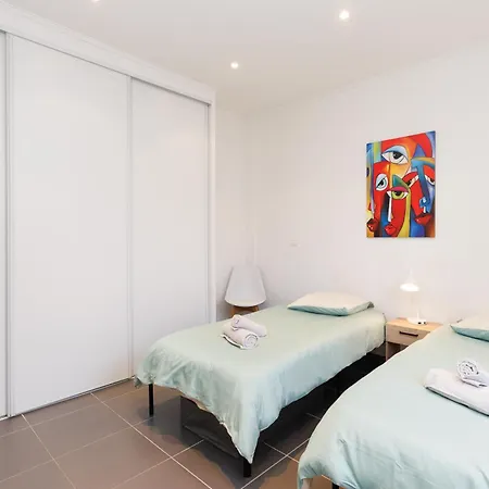 Le Lux, Moderne - Garage - Terrasse - Clim